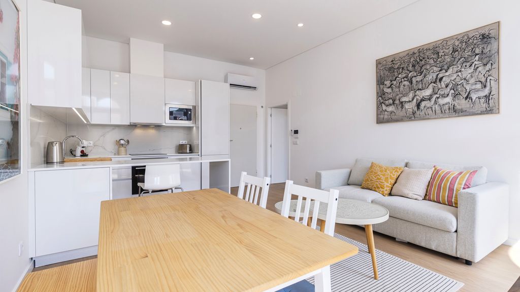 City Center 1-Bedroom Apartment by LovelyStay