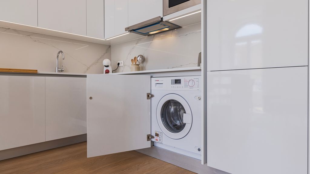 City Center 1-Bedroom Apartment by LovelyStay
