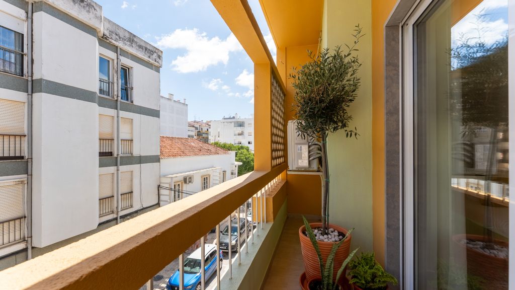 Rua da Hortinha 52