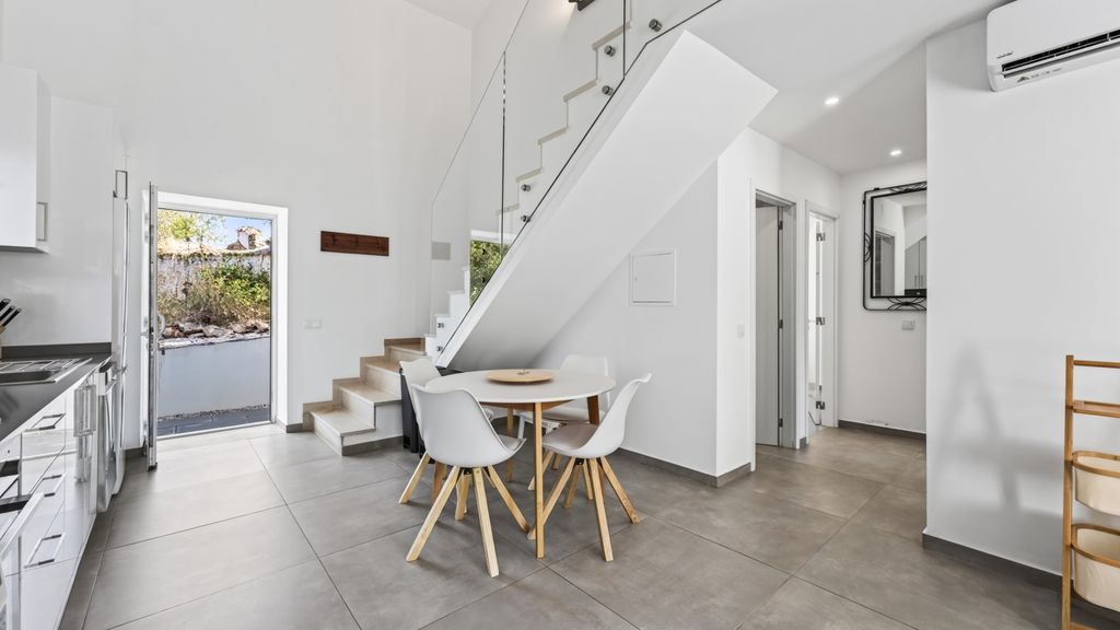 Casa Santi - 3BR Retreat W/ Pool by LovelyStay