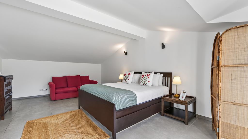 Casa Santi - 3BR Retreat W/ Pool by LovelyStay