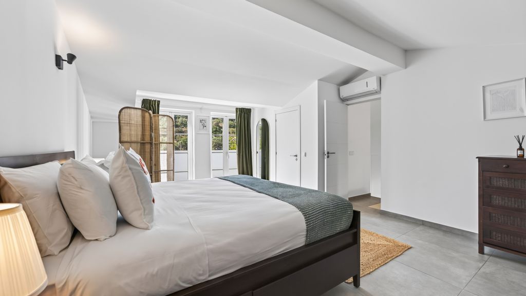 Casa Santi - 3BR Retreat W/ Pool by LovelyStay