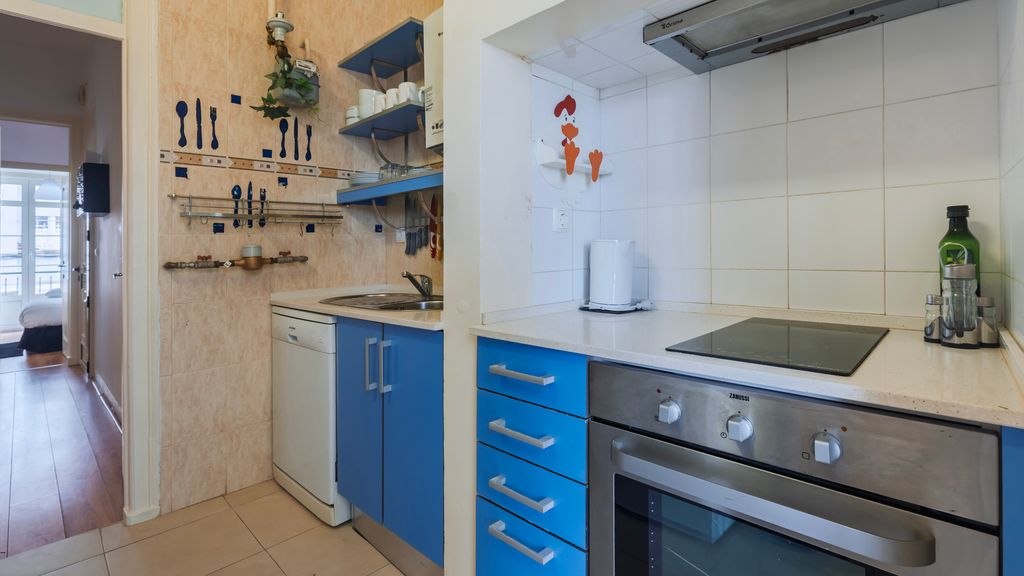 Arroios City Base | 2BR & Workspace by LovelyStay
