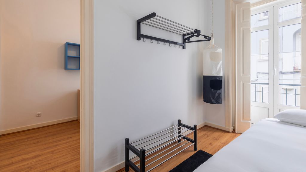 Arroios City Base | 2BR & Workspace by LovelyStay