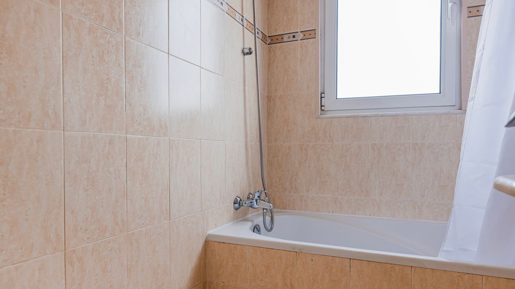 Arroios City Base | 2BR & Workspace by LovelyStay