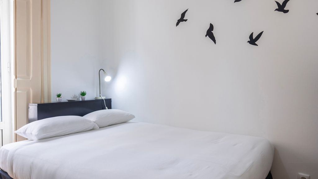 Arroios City Base | 2BR & Workspace by LovelyStay