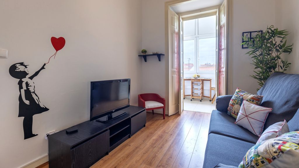 Arroios City Base | 2BR & Workspace by LovelyStay