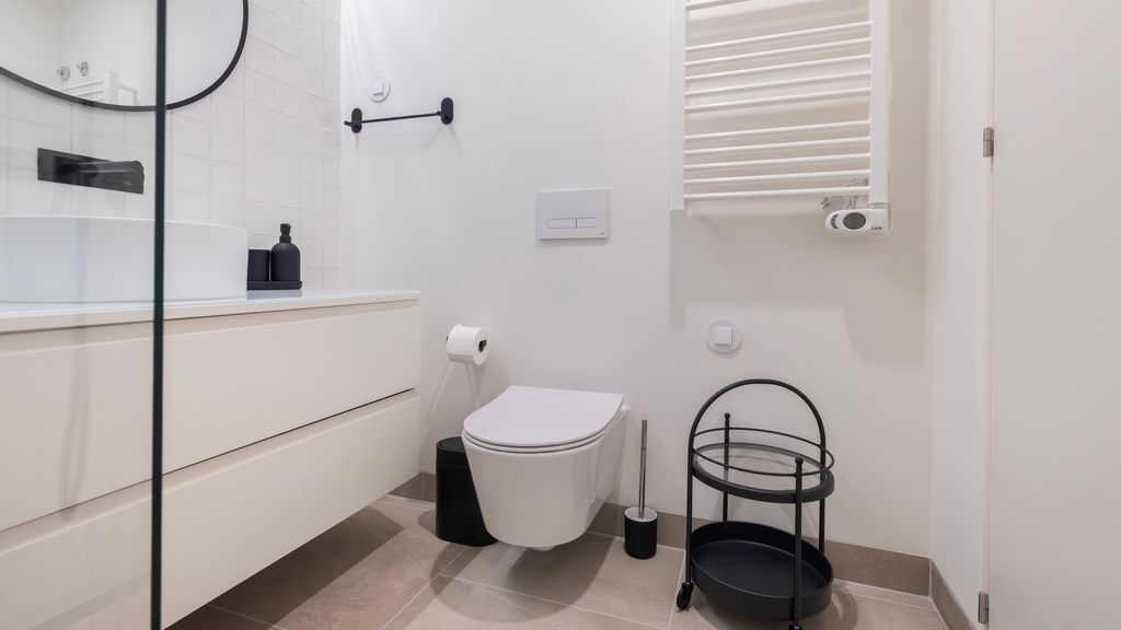 2BDR Lisbon's Historic Baixa Escape by LovelyStay
