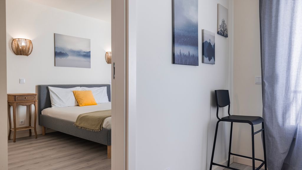 1BDR Modern Peniche Stay with Pool by LovelyStay