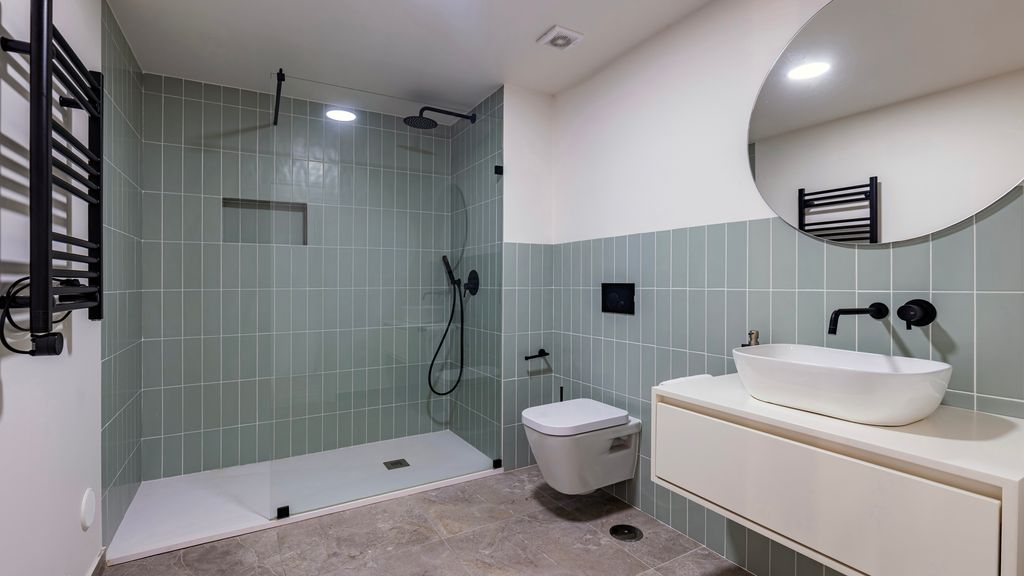 1BDR Modern Peniche Stay with Pool by LovelyStay