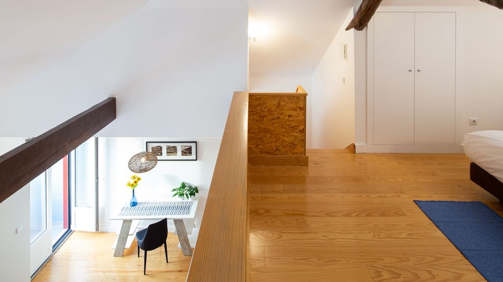 Oren Duke's House by LovelyStay
