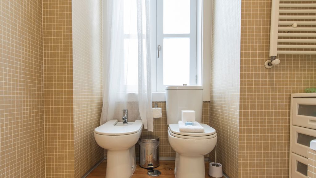 Elegant 2BDR Flat in Historic Baixa by LovelyStay