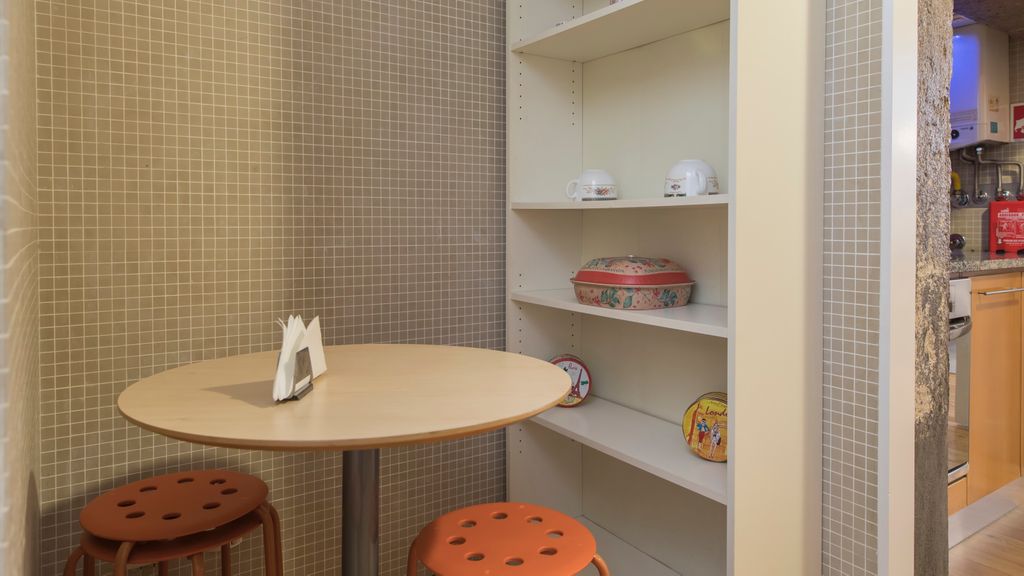 Elegant 2BDR Flat in Historic Baixa by LovelyStay