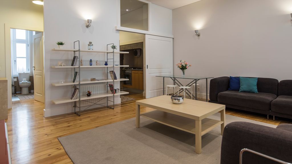 Elegant 2BDR Flat in Historic Baixa by LovelyStay