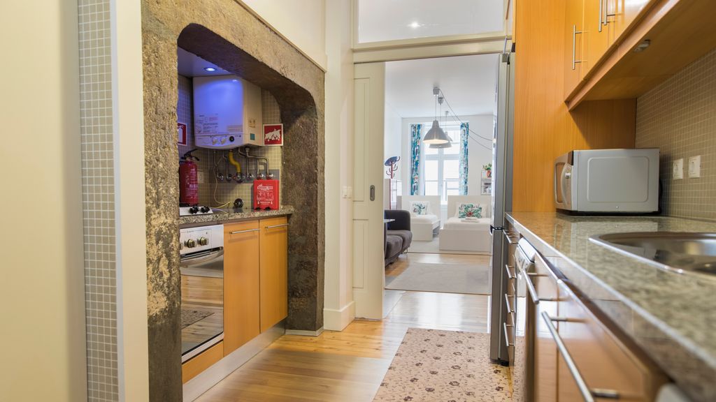 Elegant 2BDR Flat in Historic Baixa by LovelyStay