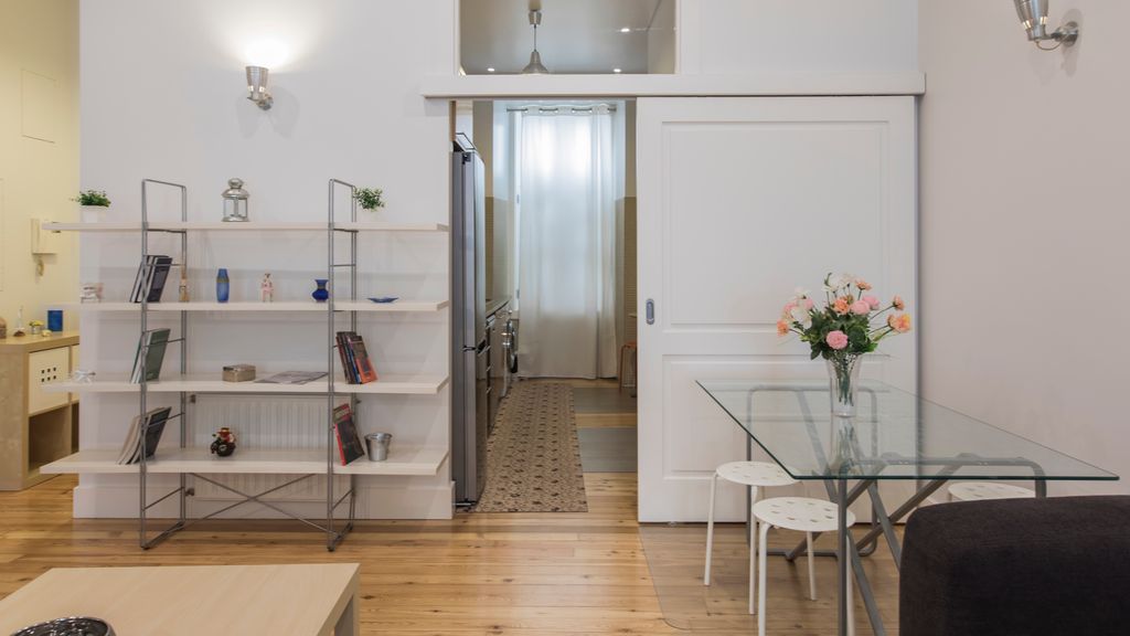 Elegant 2BDR Flat in Historic Baixa by LovelyStay