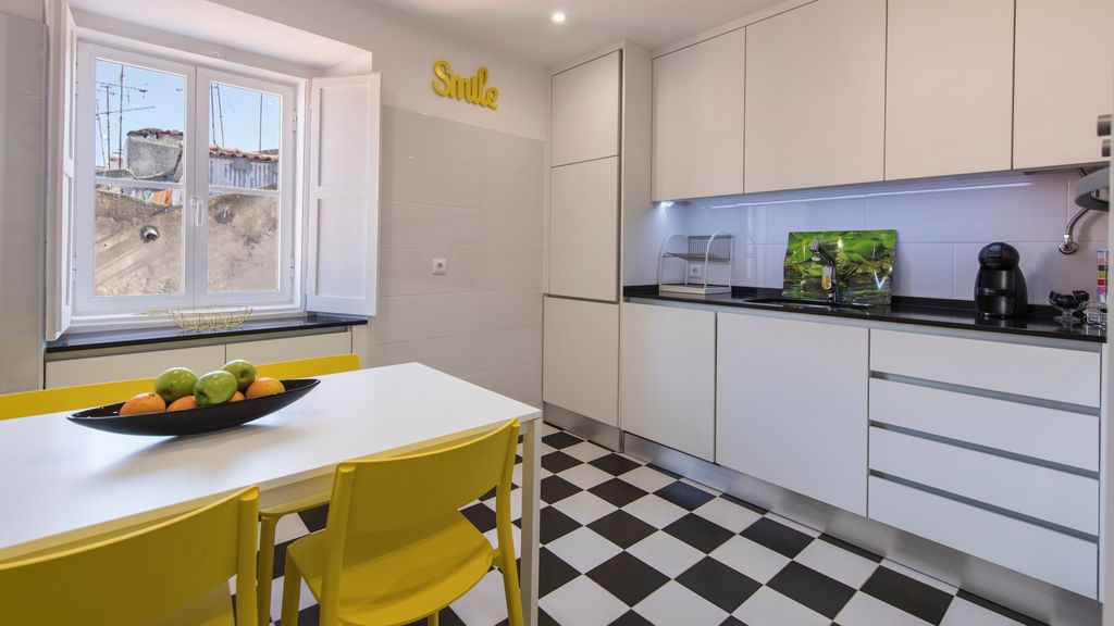 Bairro Alto Terrace Wonder by LovelyStay