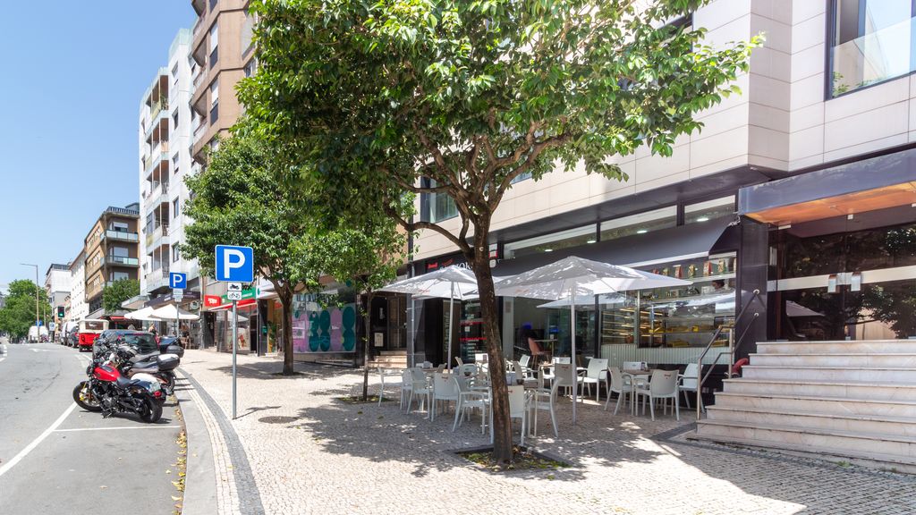 Rua do Doutor Alfredo Magalhães 68