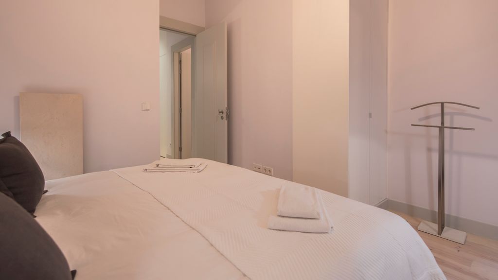 Charming Baixa 3BR with Balcony by LovelyStay