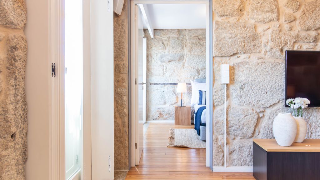 São Domingos Apartment by LovelyStay