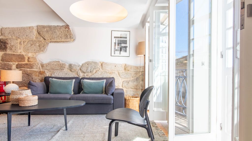 São Domingos Apartment by LovelyStay