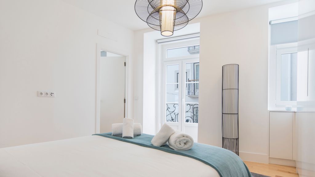 Lusitano's 2BDR Apartment in Alfama by LovelyStay