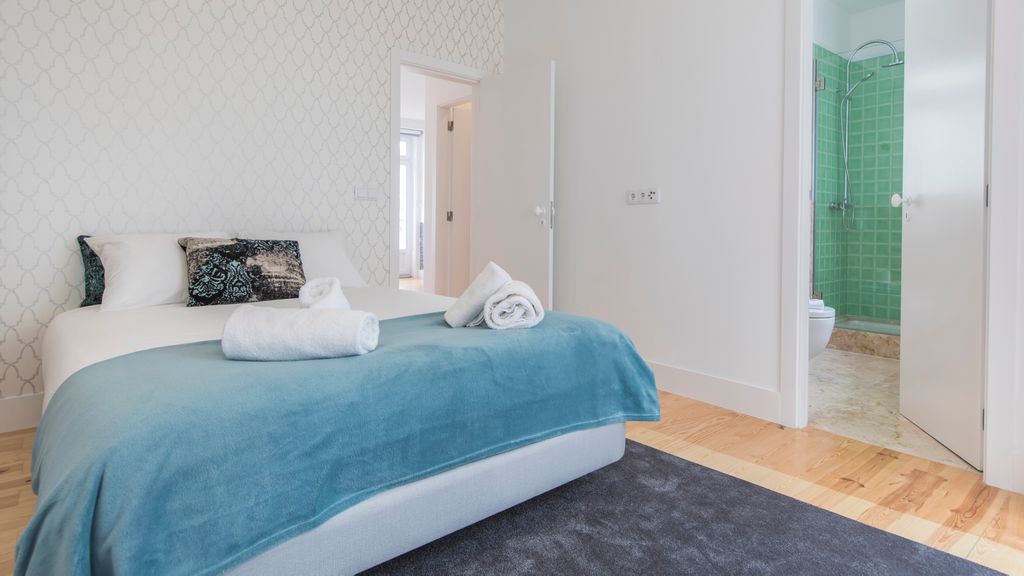 Lusitano's 2BDR Apartment in Alfama by LovelyStay