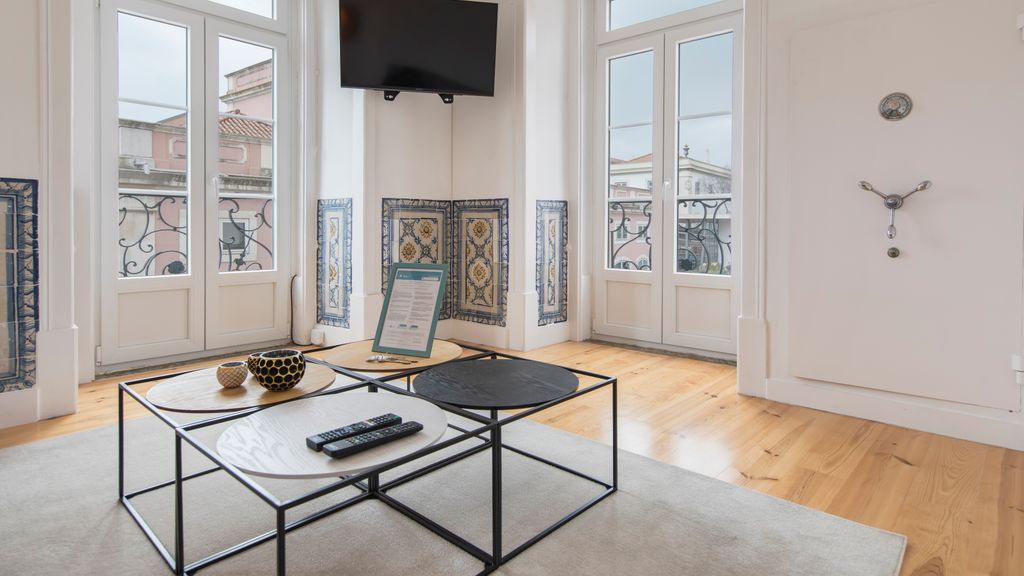 Lusitano's 2BDR Apartment in Alfama by LovelyStay