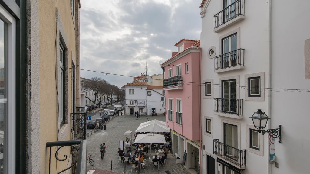 Lusitano's 2BDR Apartment in Alfama by LovelyStay
