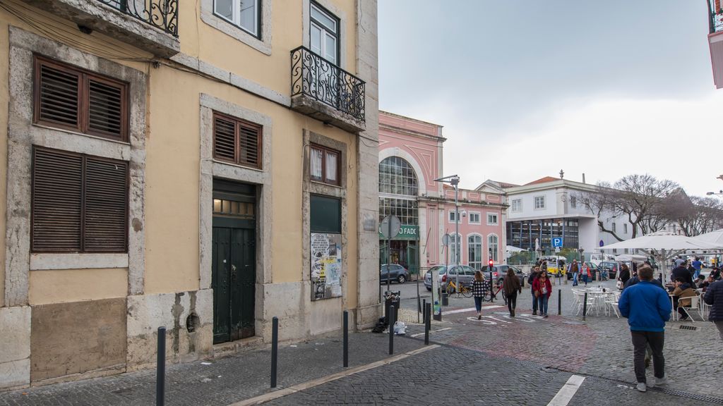 Lusitano's 2BDR Apartment in Alfama by LovelyStay
