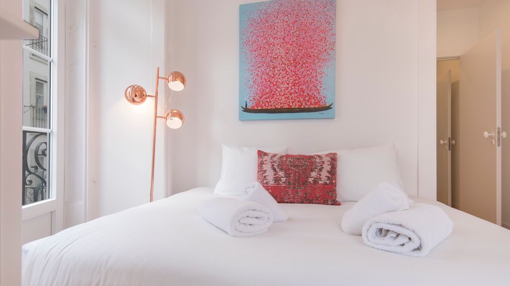 Lusitano's 2BDR Apartment in Alfama by LovelyStay