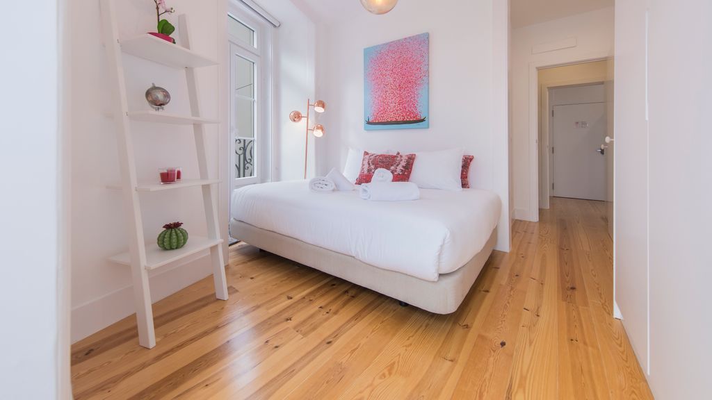 Lusitano's 2BDR Apartment in Alfama by LovelyStay