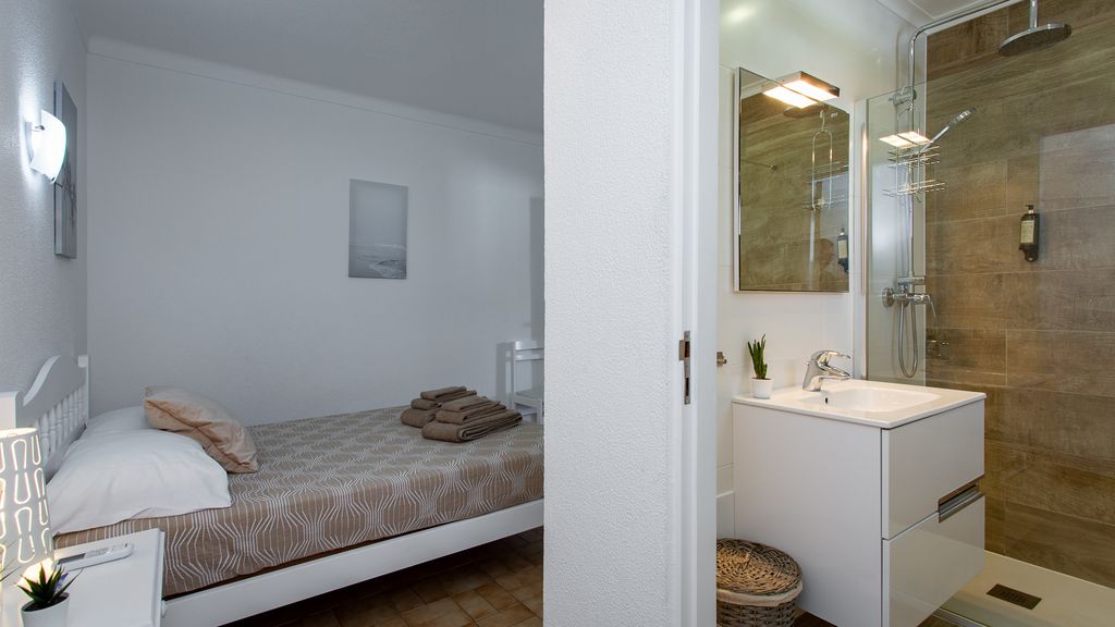 2BD Apartment in Alagoa Beach by LovelyStay