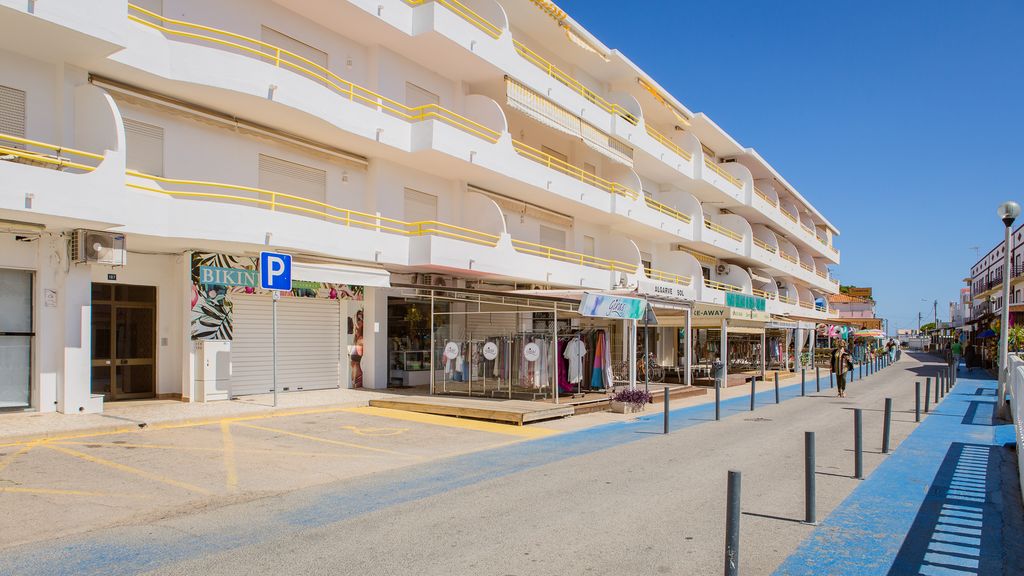 2BD Apartment in Alagoa Beach by LovelyStay