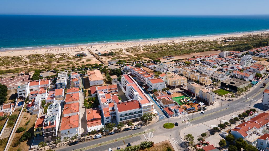 2BD Apartment in Alagoa Beach by LovelyStay