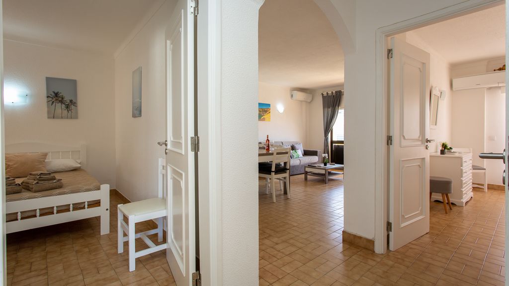 2BD Apartment in Alagoa Beach by LovelyStay