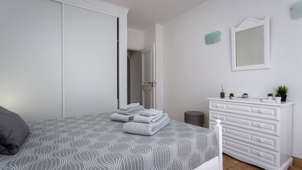 2BD Apartment in Alagoa Beach by LovelyStay