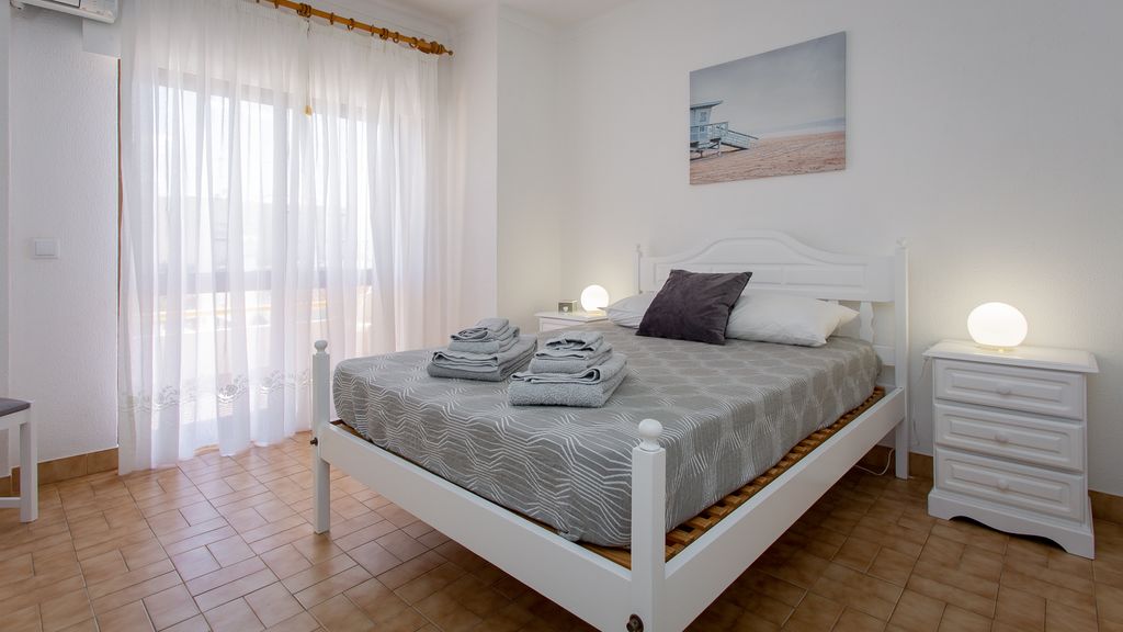 2BD Apartment in Alagoa Beach by LovelyStay