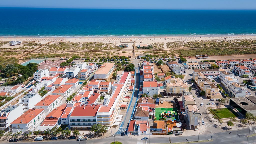 2BD Apartment in Alagoa Beach by LovelyStay