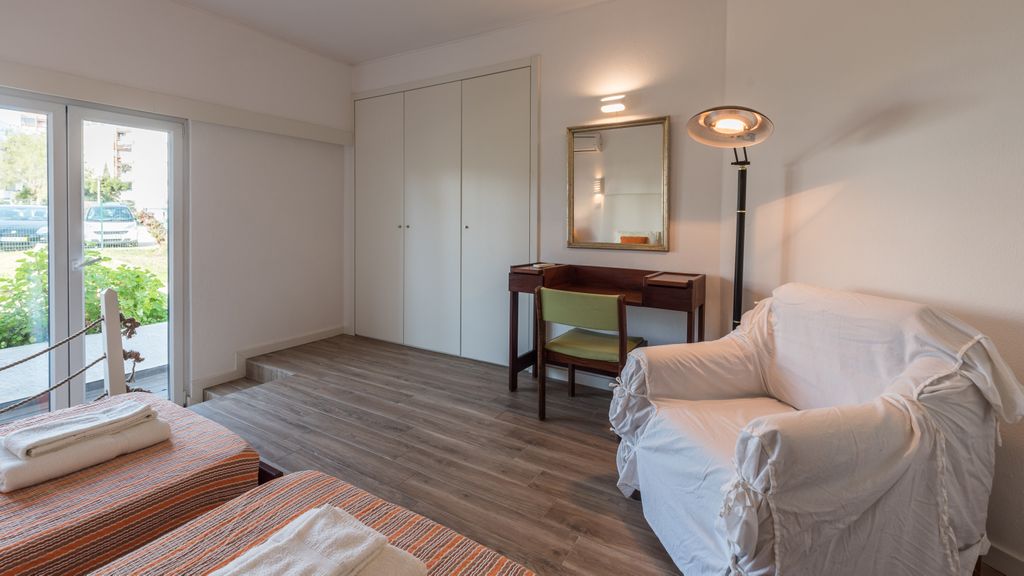 Green Oasis Villa w/Parking by beach by LovelyStay