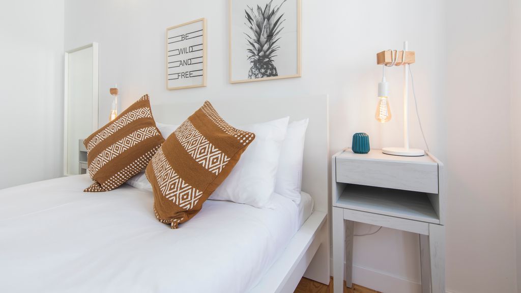 Wide & Bright 4 Families by LovelyStay