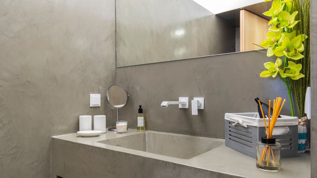 Sunshine Residence in Graça by LovelyStay