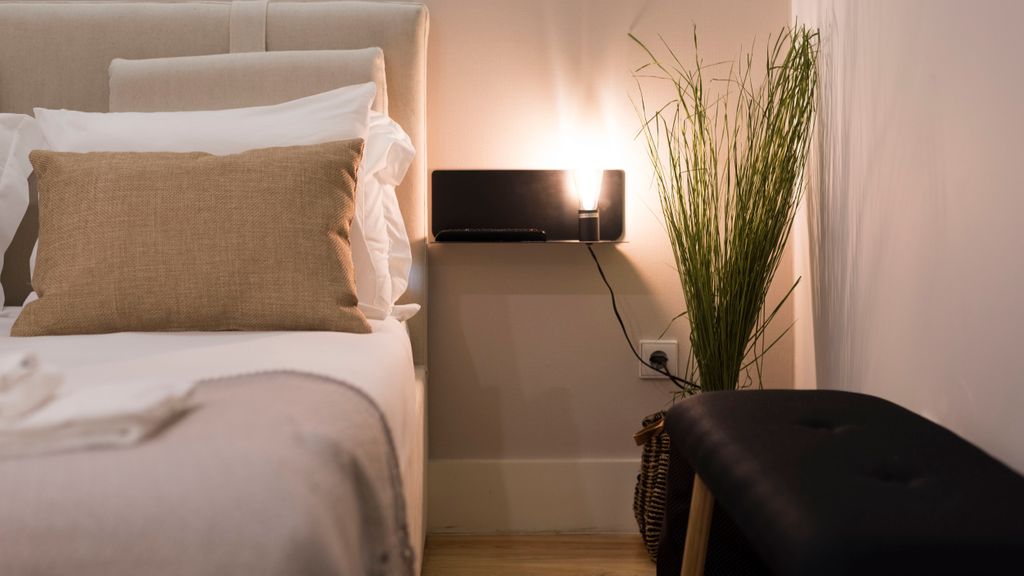 Porto Hidden Living W/ Backyard by LovelyStay