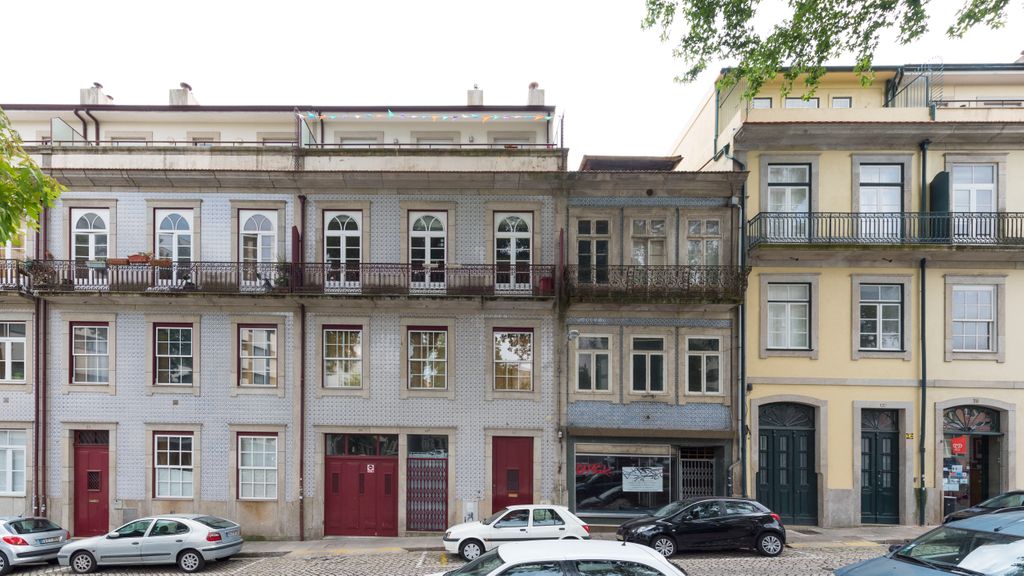 The Porto Getaway - Free Parking by LovelyStay