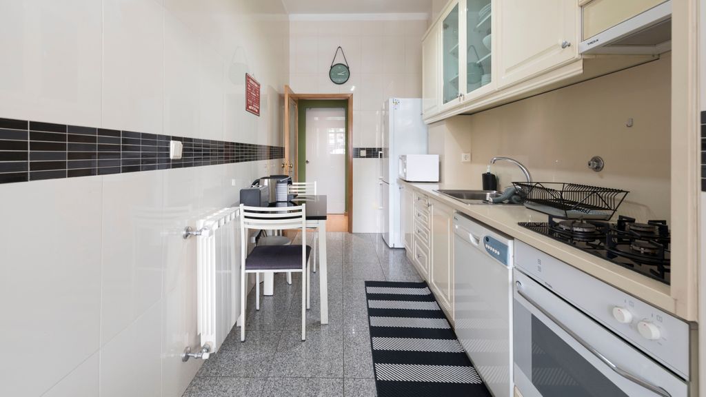 The Porto Getaway - Free Parking by LovelyStay