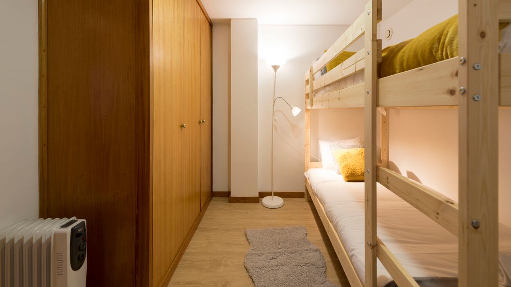 Porto Getaway Duplex - Free Parking by LovelyStay