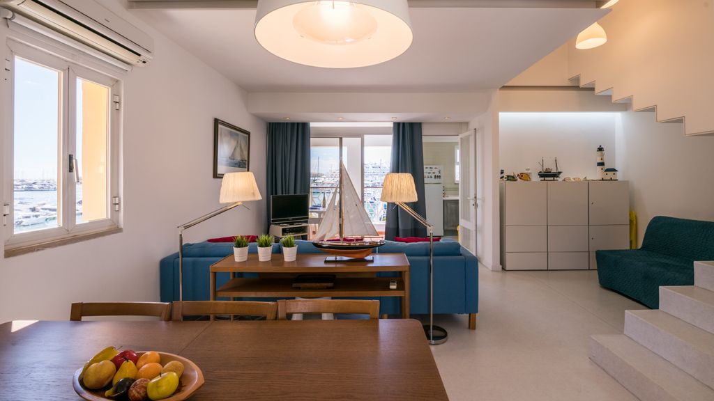 Marina 2BD Duplex by LovelyStay