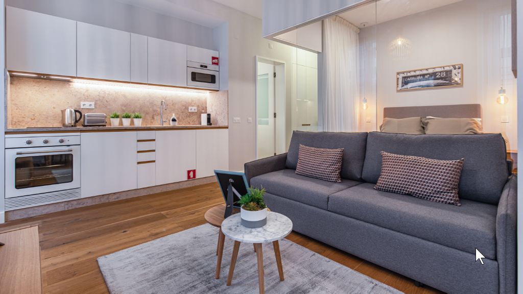 Upscale & Trendy flat in the Center by LovelyStay
