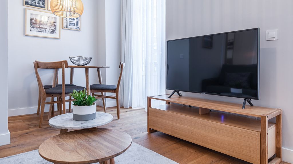 Upscale & Trendy flat in the Center by LovelyStay