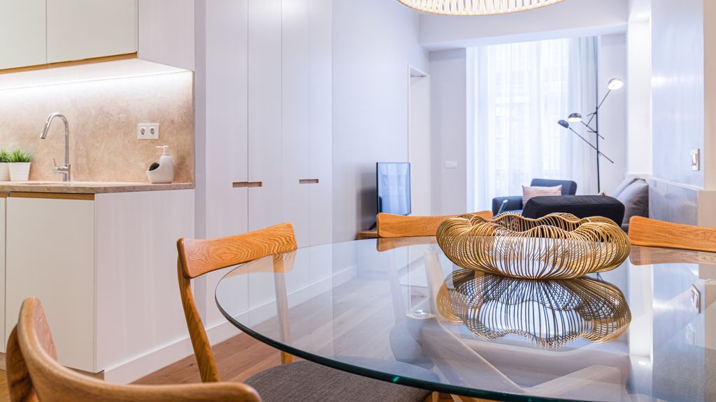 Upscale & Modern 2BDR Apartment by LovelyStay